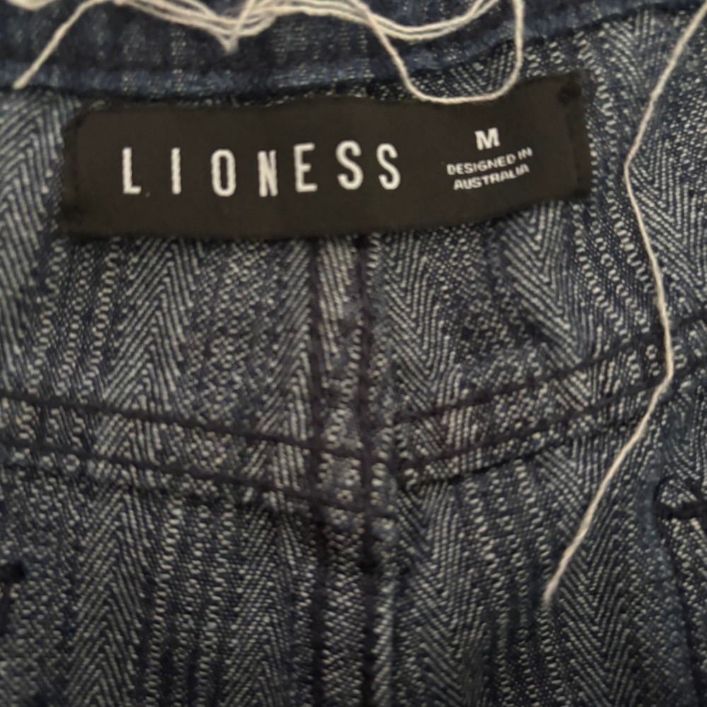 EUC Lioness Charismatic Mid Rise Flare‎ Jeans Sz M Dark Denim Blue Striped y2k - Picture 3 of 7